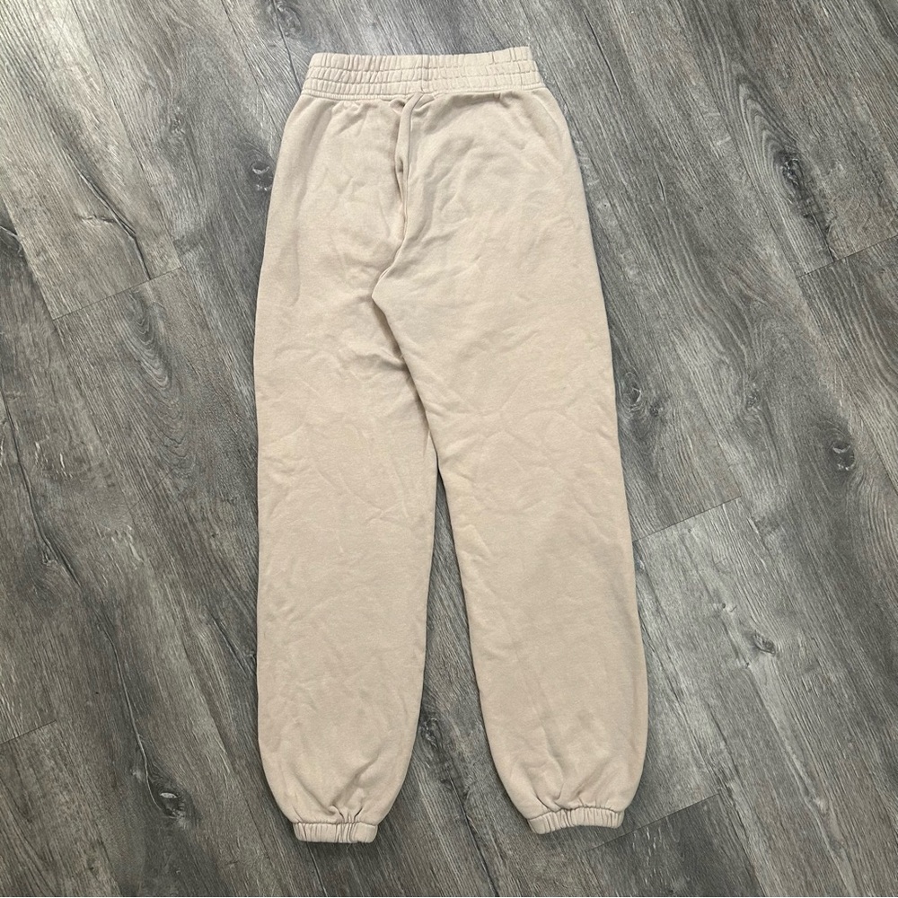 Nike Sportswear Essential Womens Fleece Joggers Cream BV4089-236 Loose Fit Sz XS - Picture 6 of 8